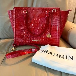 Brahmin Finley Carry All - used- coral/pink Melbourne